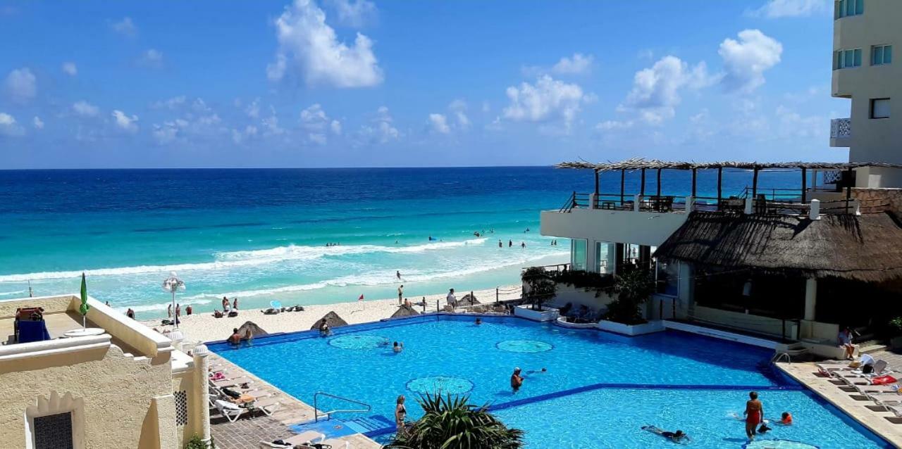 Ocean Front Suite, Balcony, Kitchen. Cancun Dış mekan fotoğraf